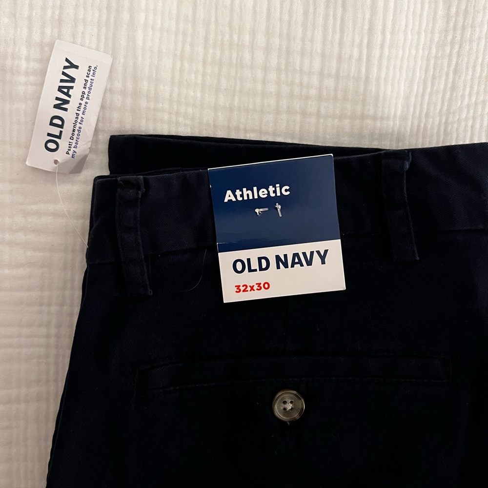 NWT Old Navy Athletic Fit Chino Pants | Navy | 32x30